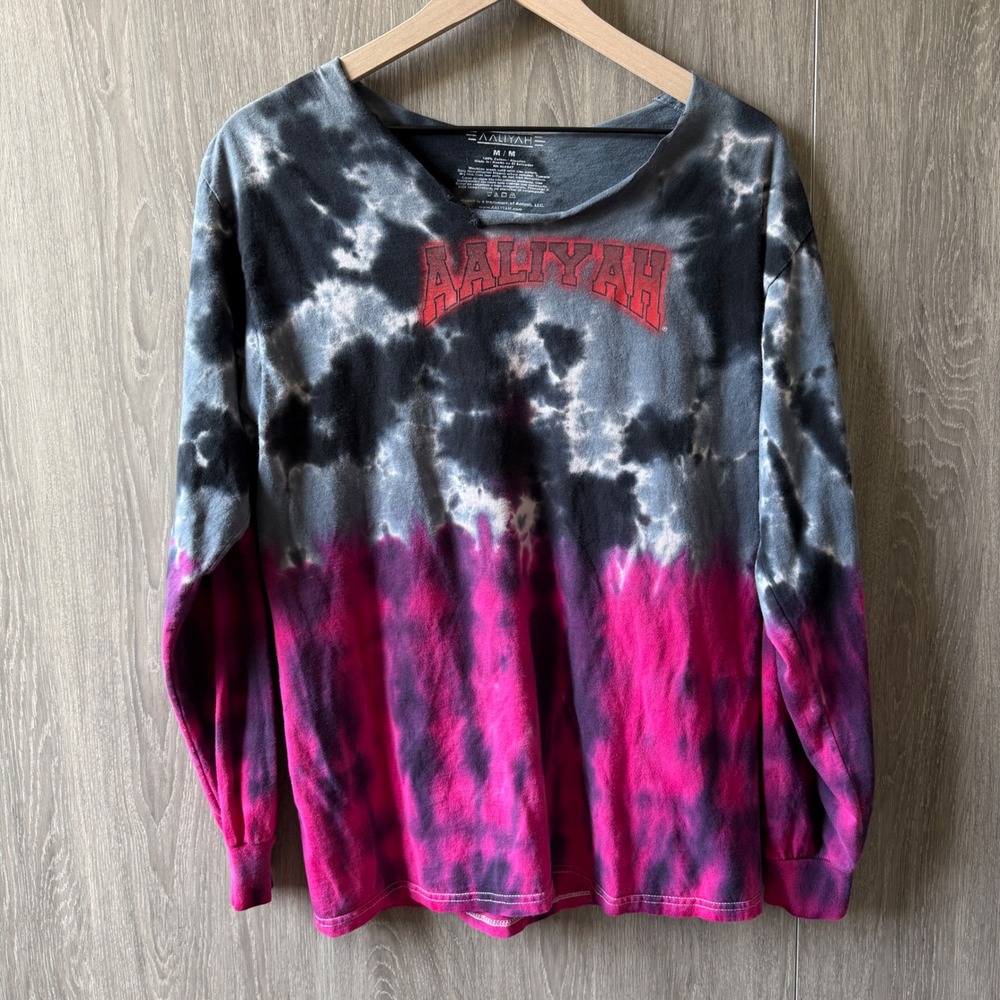 Aaliyah‎ Graphic Long Sleeve Shirt Women Medium Pink Black Tie Dye Distressed